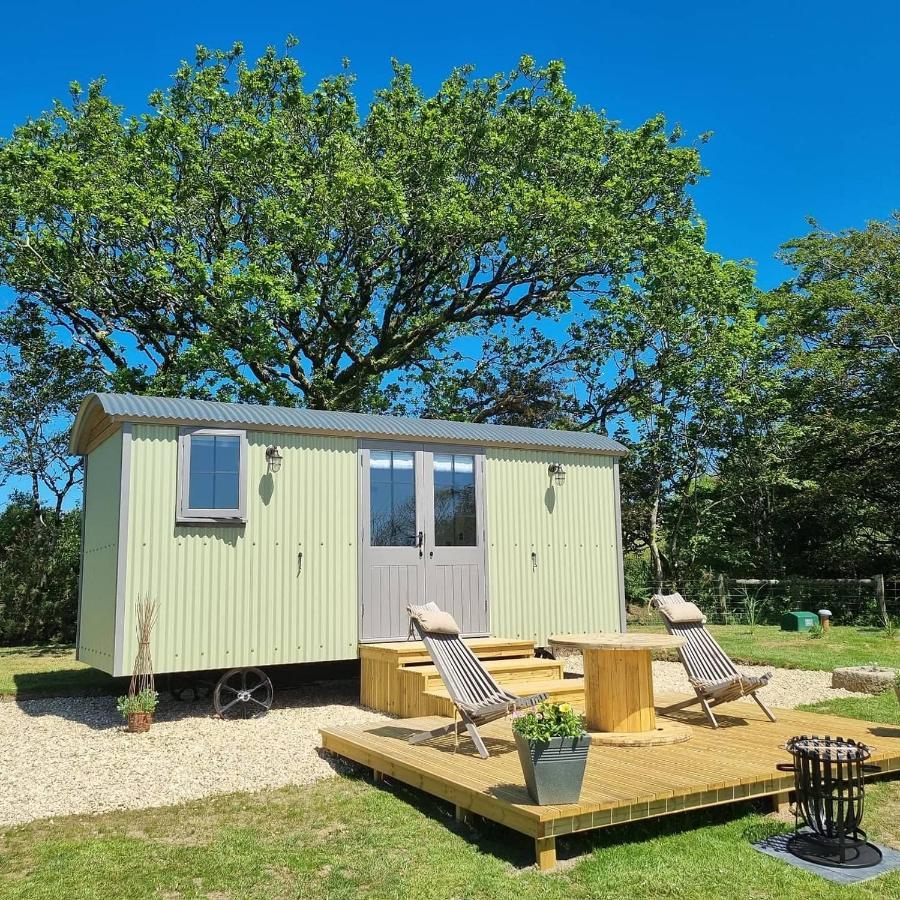 Tolverne Luxury Shepherd'S Hut Villa Holsworthy Exteriör bild